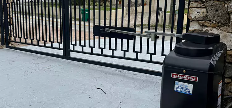 Seamless Installation and Support for Your New Gate in Kincardine, ON